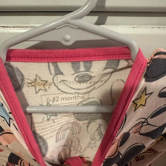 Disney Minnie Forever Little Sleepies - Picture 2 of 2